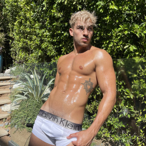 luiscapecchi #2004391