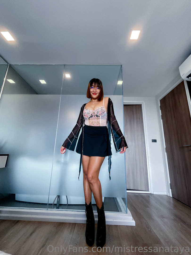 Photo by mistressanataya published on October 12,2023 17:23:32 - BestThots