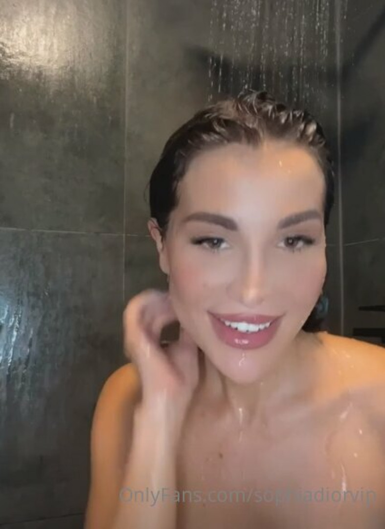 Photo by sophiadiorvip published on May 17,2023 18:56:32 - BestThots