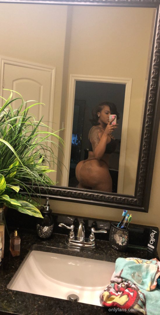 Photo by msdamn published on July 6,2023 23:08:07 - BestThots