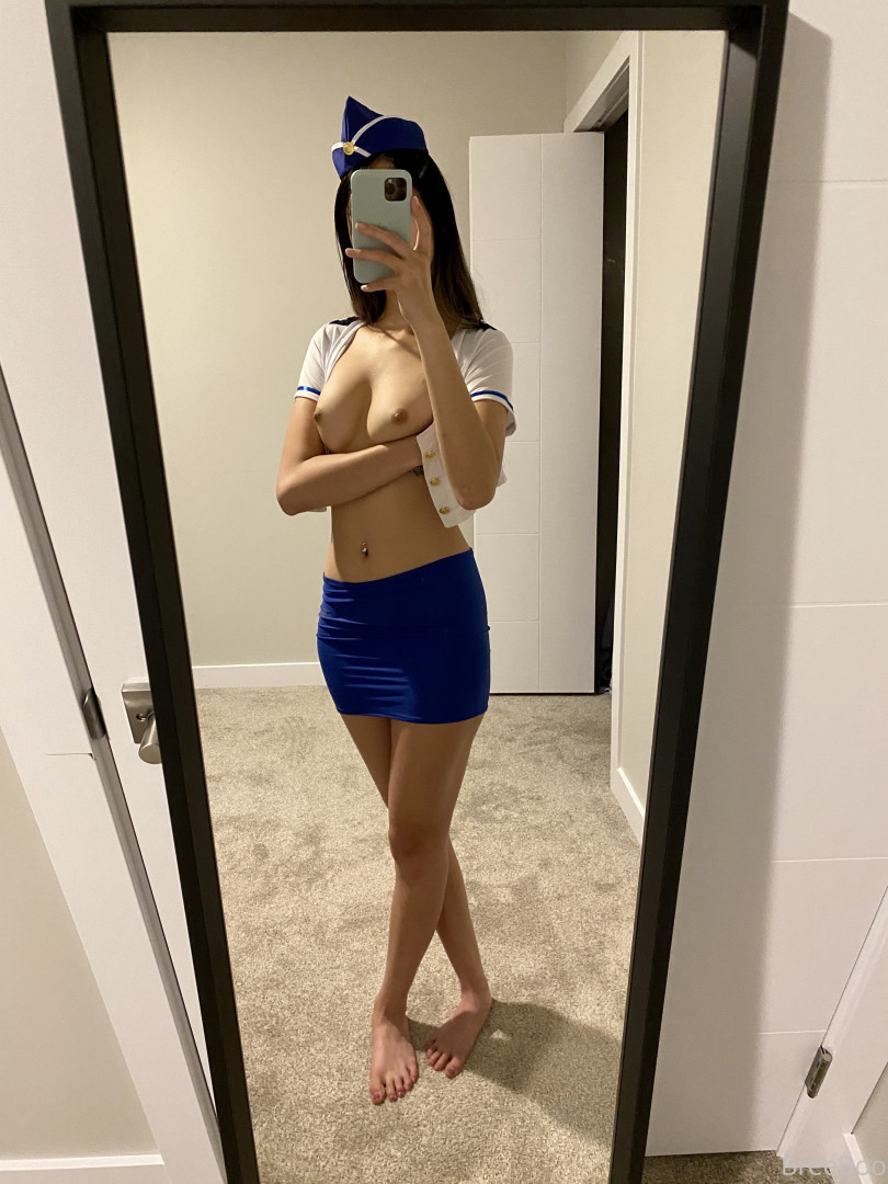 Photo by breeboo published on December 16,2023 04:41:47 - BestThots