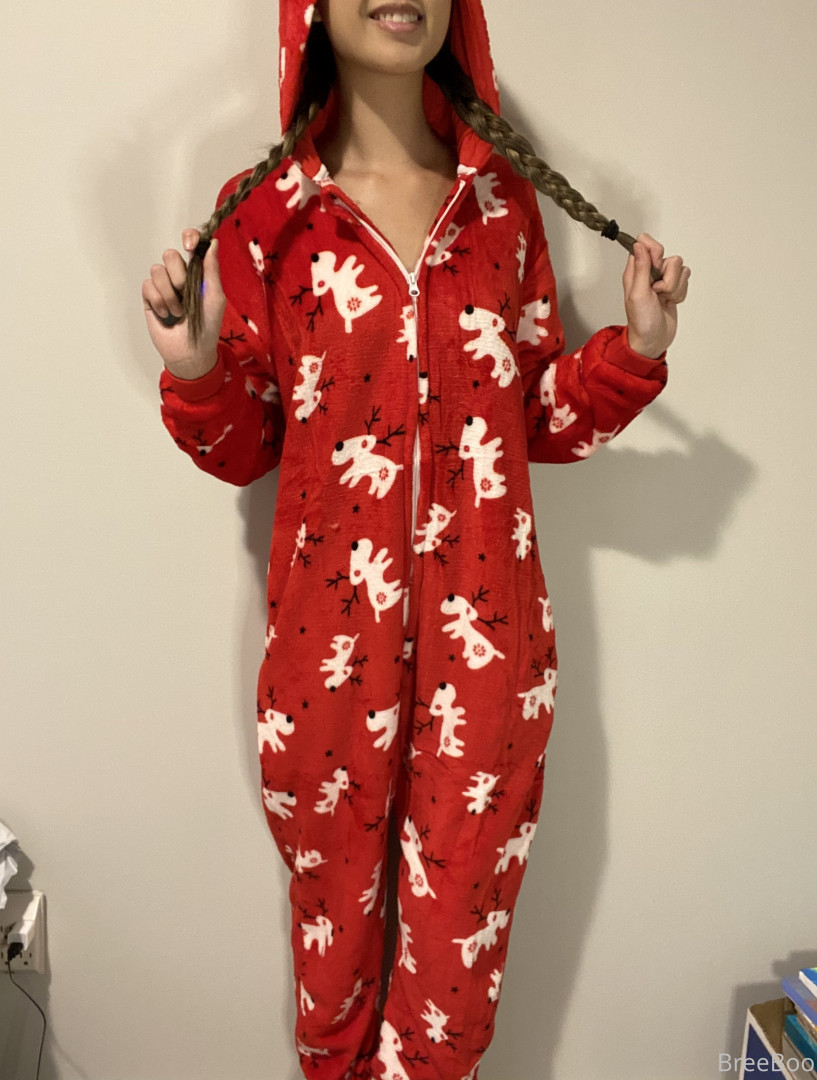 Photo by breeboo published on December 16,2023 04:52:18 - BestThots