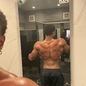 prettyskinboi #1978080