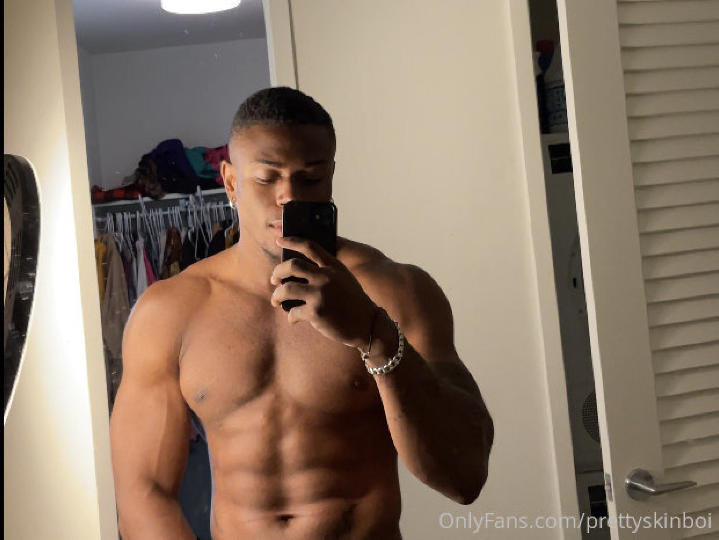 Photo by prettyskinboi published on June 25,2023 16:03:48 - BestThots