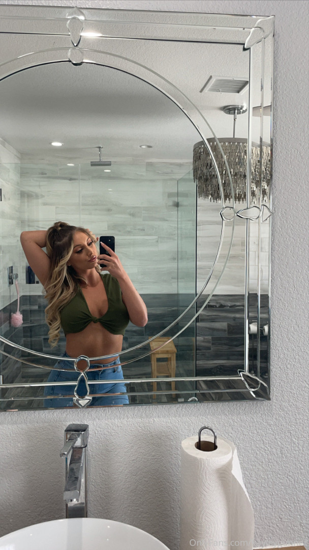 Photo by kayleygunner published on July 9,2023 22:40:22 - BestThots