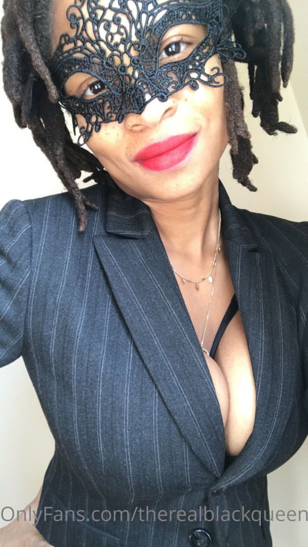 Photo by therealblackqueenraven published on June 4,2023 07:39:47 - BestThots