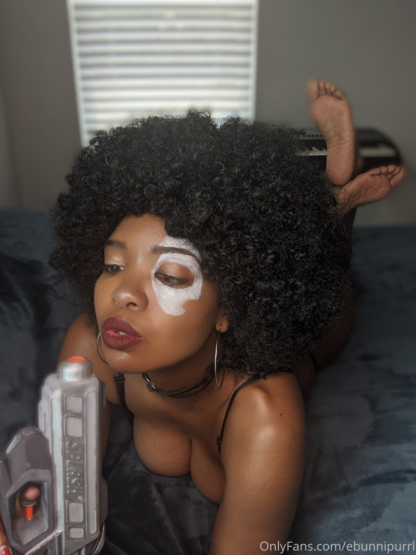 Photo by ebunnipurrl published on July 13,2023 20:07:39 - BestThots