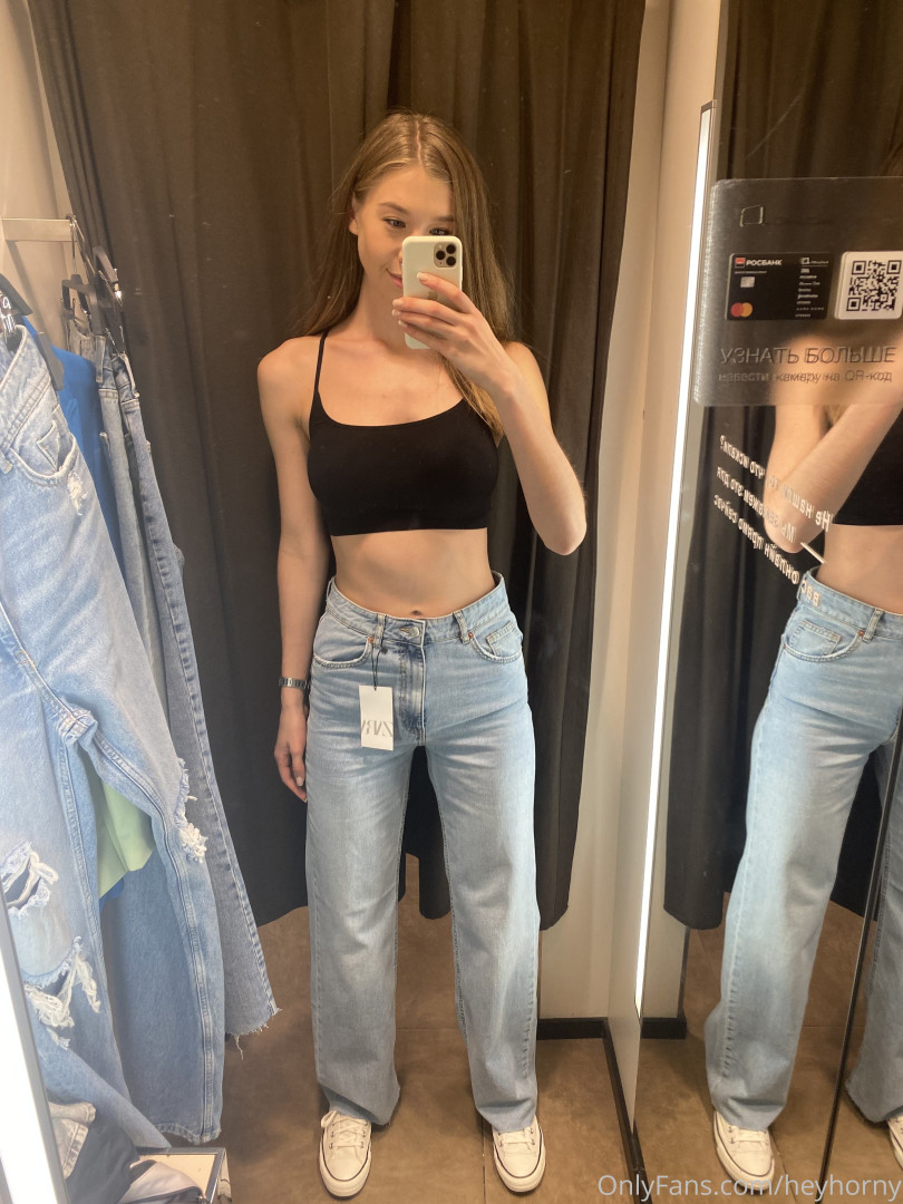 Photo by heyhorny published on October 14,2023 23:42:53 - BestThots