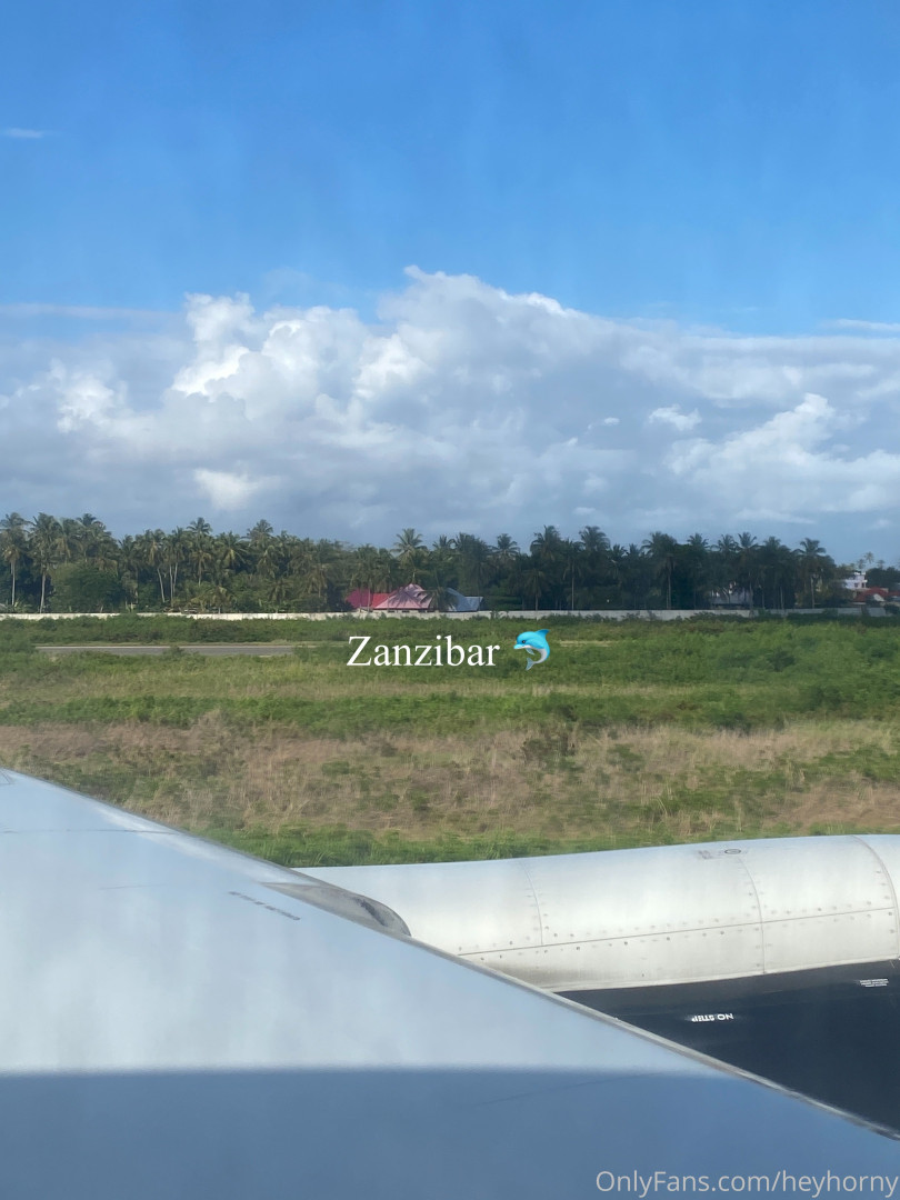 Photo by heyhorny published on October 15,2023 05:42:13 - BestThots