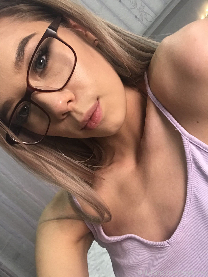 Photo by heyhorny published on October 15,2023 10:09:45 - BestThots