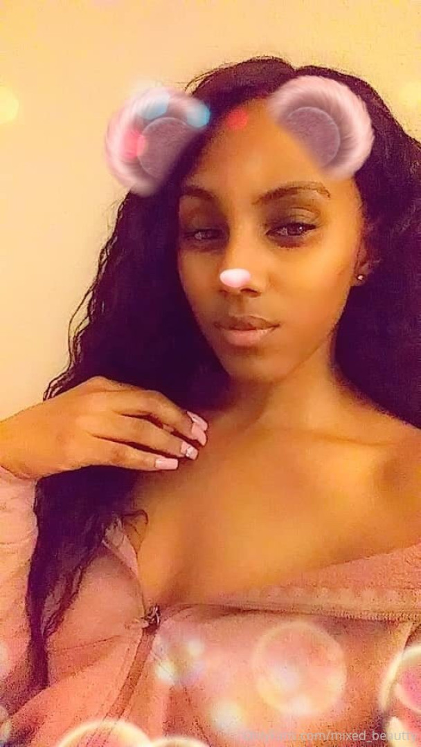 Photo by caramel_lattee published on June 15,2023 17:36:59 - BestThots