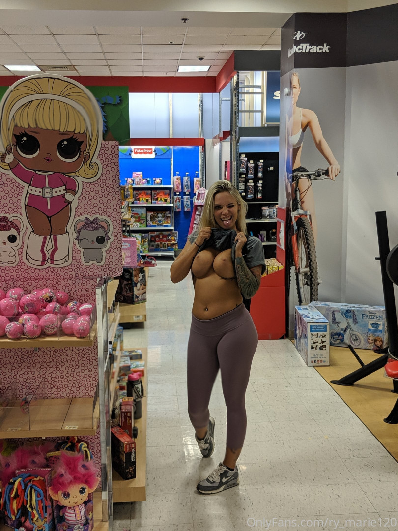 Photo by xo_rybaby published on May 15,2023 21:36:15 - BestThots