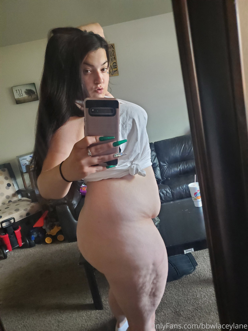 Photo by bbwlaceylane published on December 10,2023 07:11:30 - BestThots