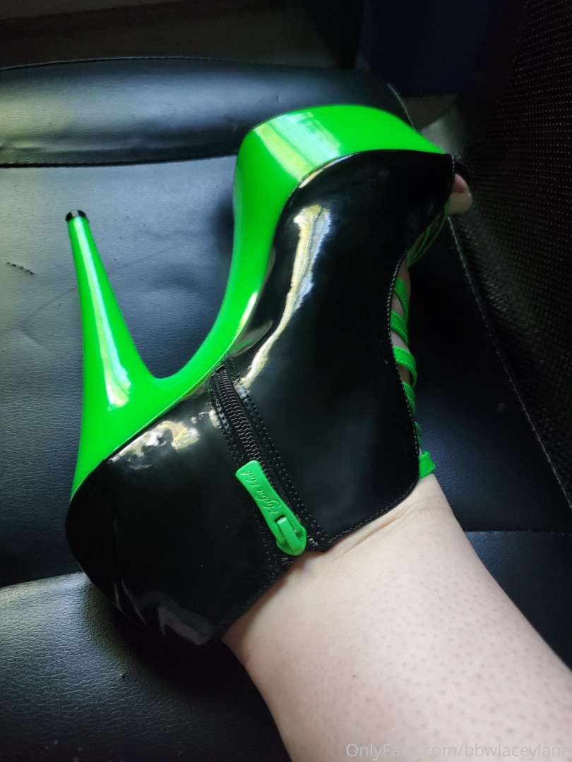 Photo by bbwlaceylane published on December 10,2023 07:53:32 - BestThots