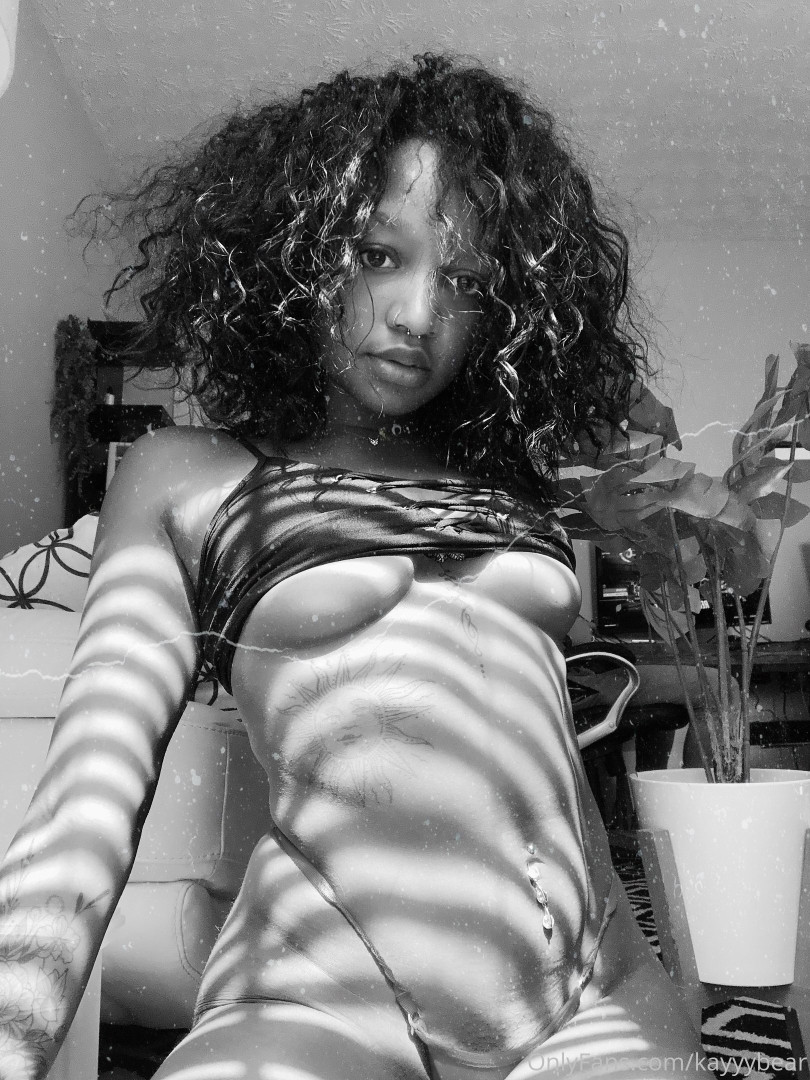 Photo by kayyybear published on July 9,2023 21:49:19 - BestThots