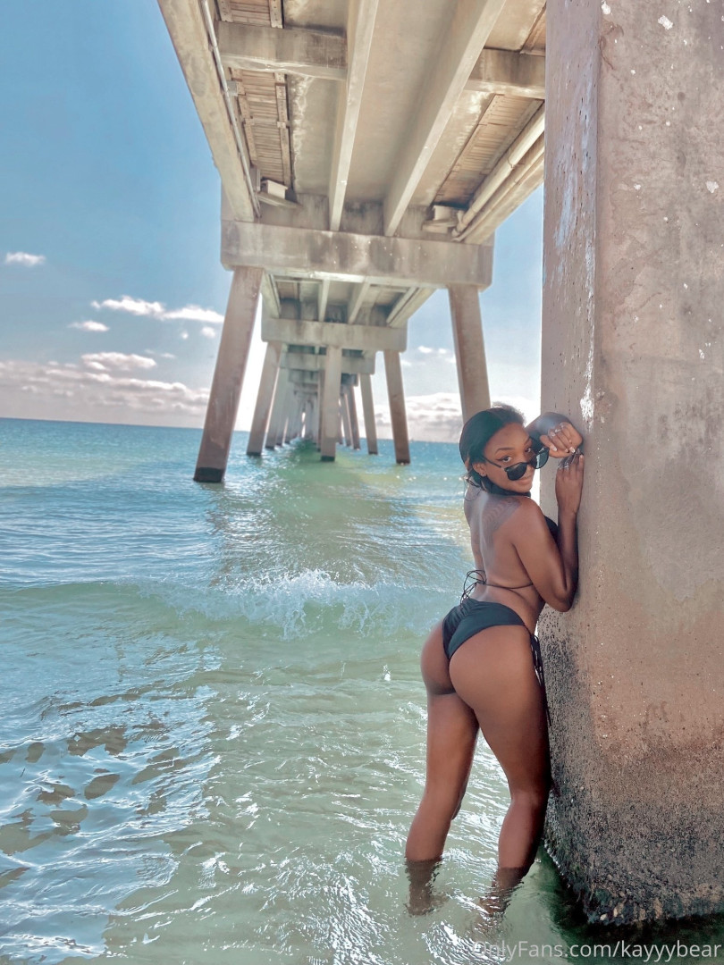 Photo by kayyybear published on July 9,2023 22:05:15 - BestThots