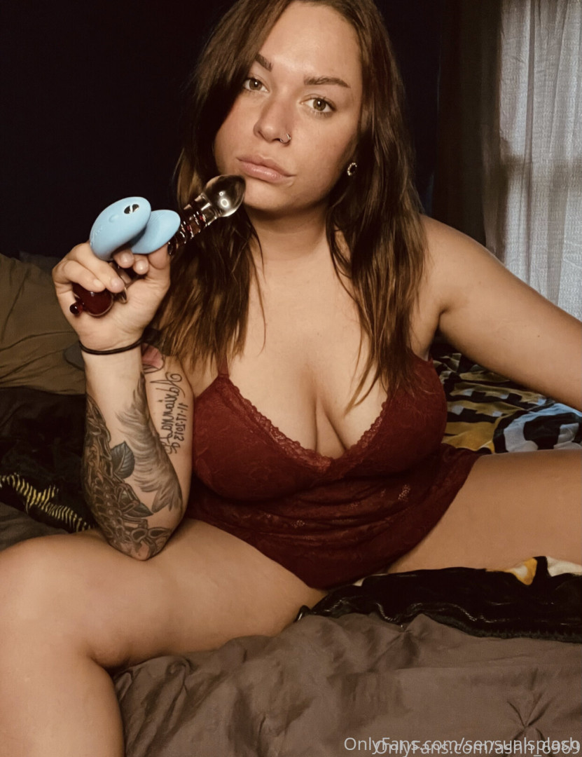Photo by sensualsplash published on October 16,2023 09:42:52 - BestThots