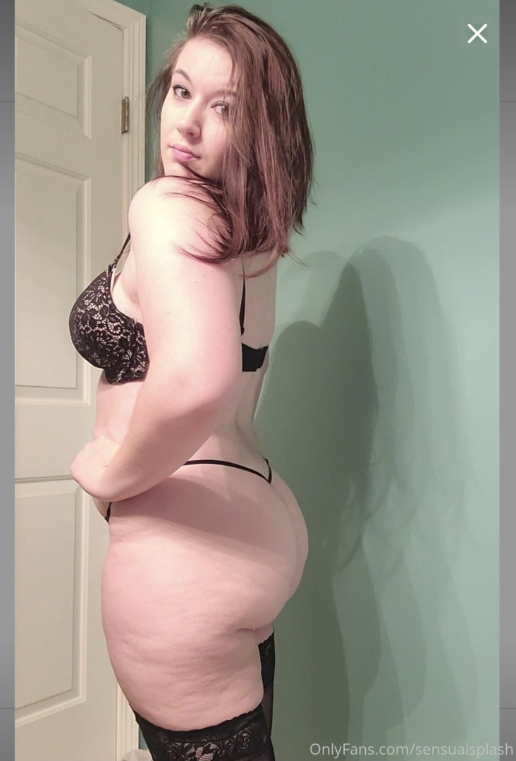 Photo by sensualsplash published on October 16,2023 10:07:27 - BestThots
