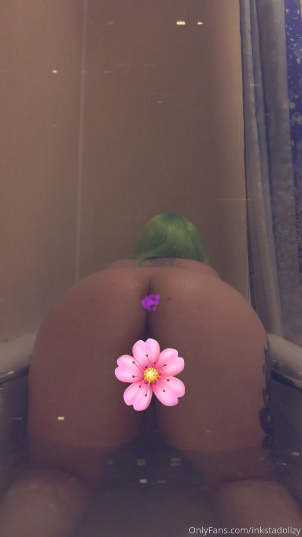 Photo by welshbarbiedolly published on October 16,2023 10:03:10 - BestThots