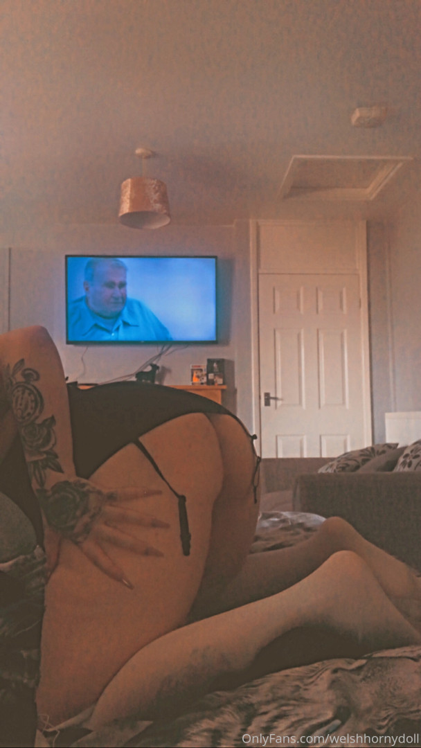 Photo by welshbarbiedolly published on October 16,2023 10:54:25 - BestThots