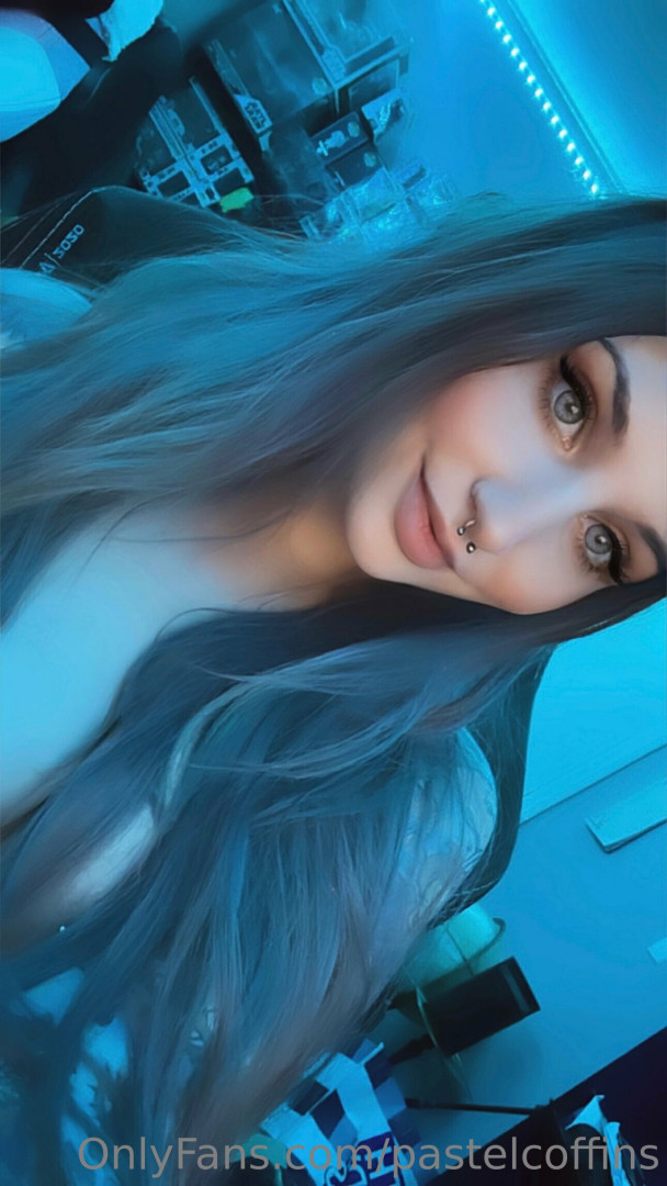 Photo by pastelcoffins published on July 5,2023 19:45:22 - BestThots