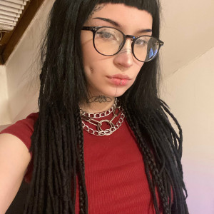 cleopeach #2074184