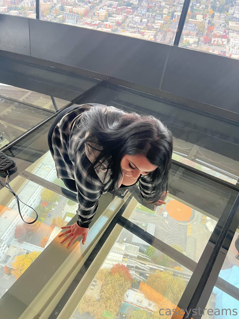 Photo by caseystreams published on January 4,2024 16:40:38 - BestThots