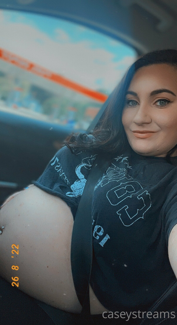 Photo by caseystreams published on January 4,2024 16:40:43 - BestThots