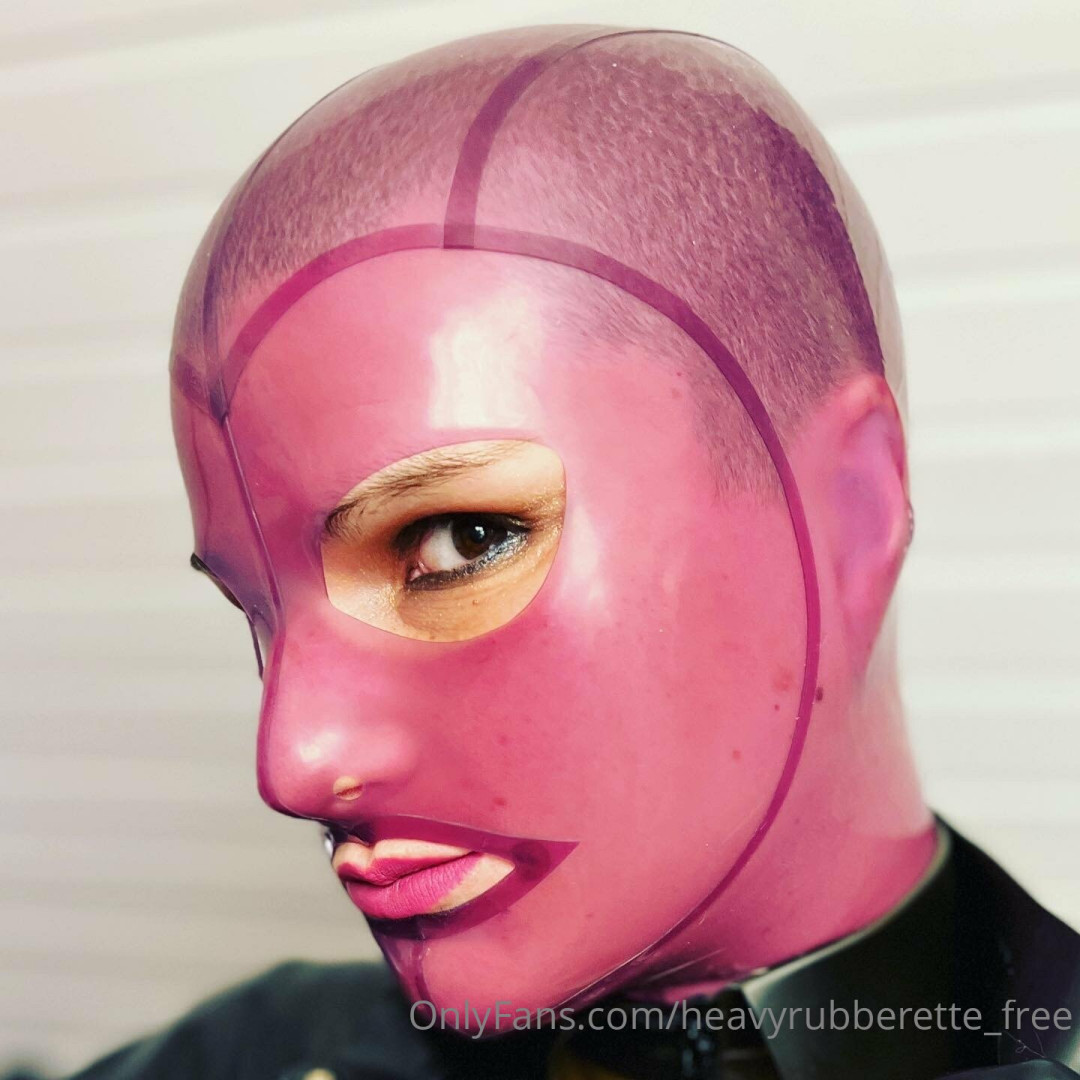 Photo by heavyrubberette_free published on July 12,2023 04:30:51 - BestThots