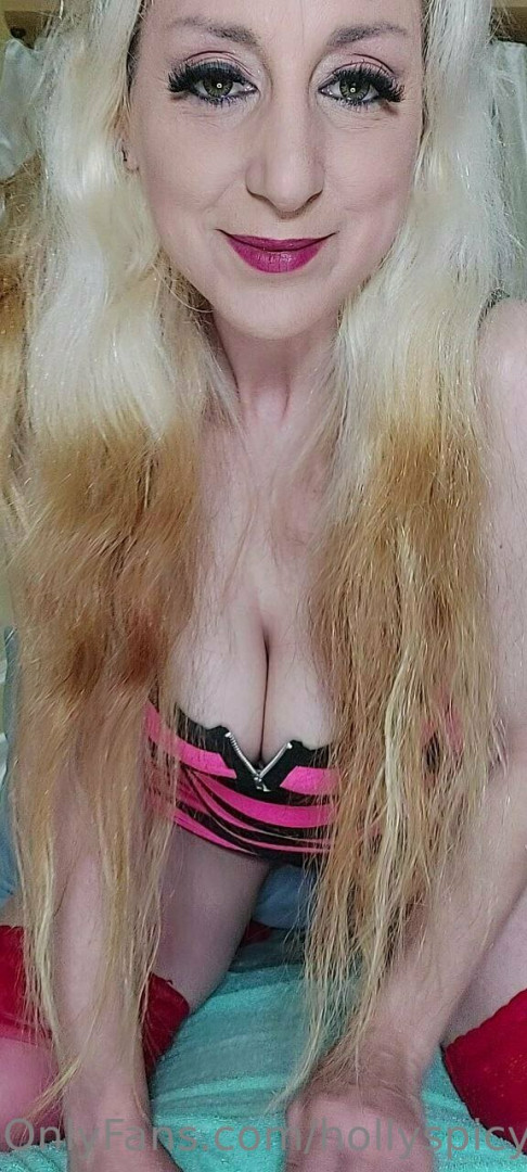 Photo by hollyspicy published on June 27,2023 18:49:32 - BestThots
