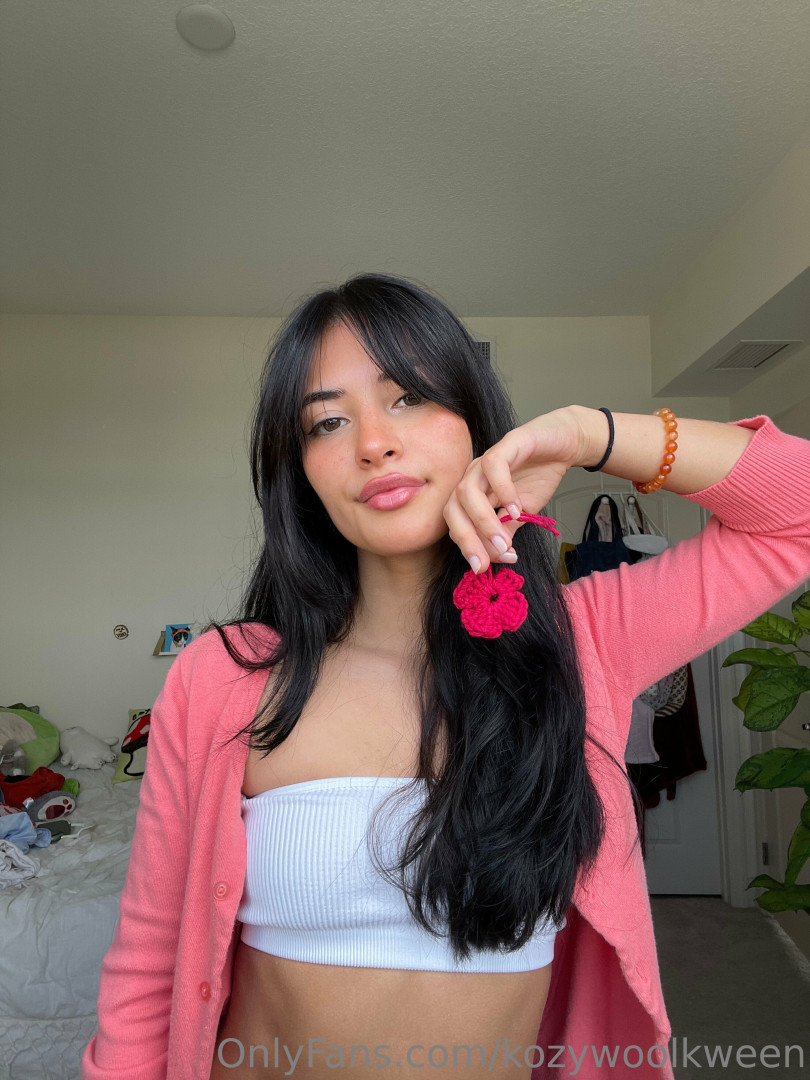 Photo by kozywoolkween published on May 23,2023 19:02:56 - BestThots