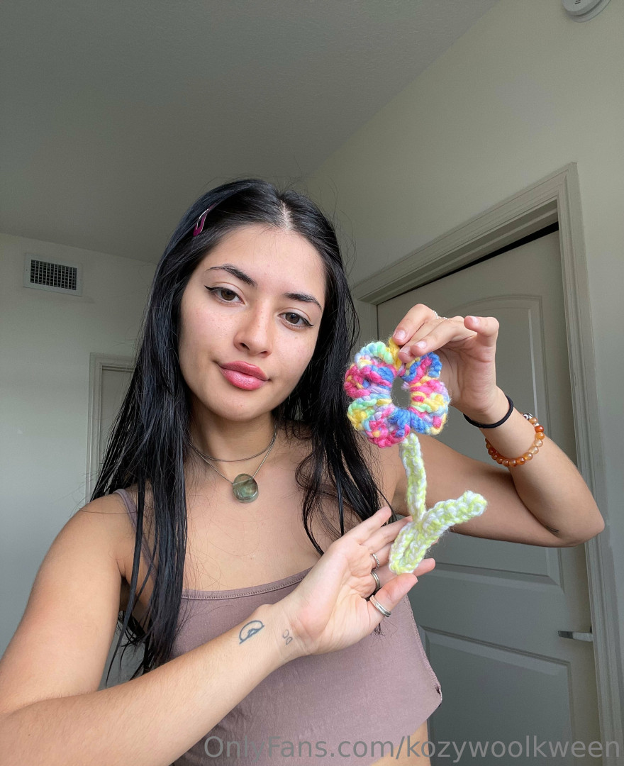 Photo by kozywoolkween published on May 23,2023 19:02:59 - BestThots