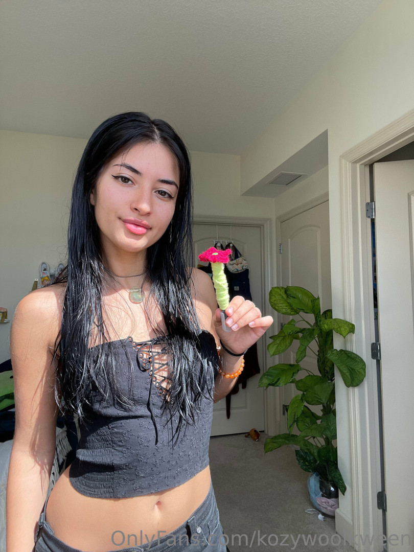 Photo by kozywoolkween published on May 23,2023 19:03:01 - BestThots
