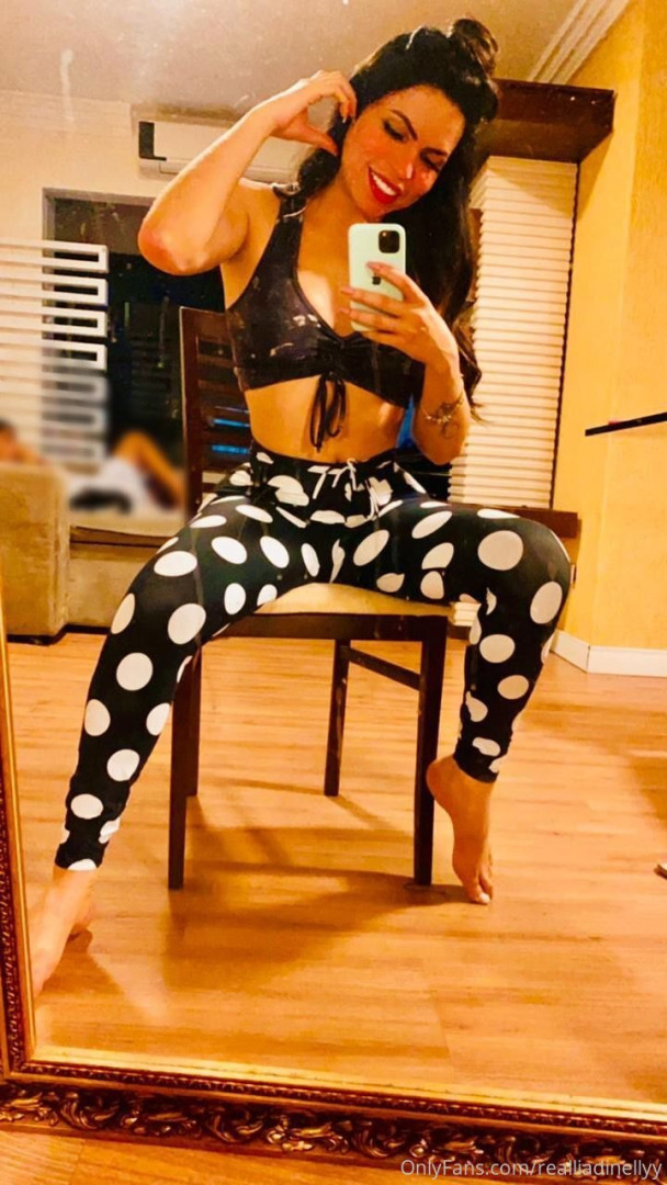Photo by realliadinellyy published on October 14,2023 07:12:45 - BestThots