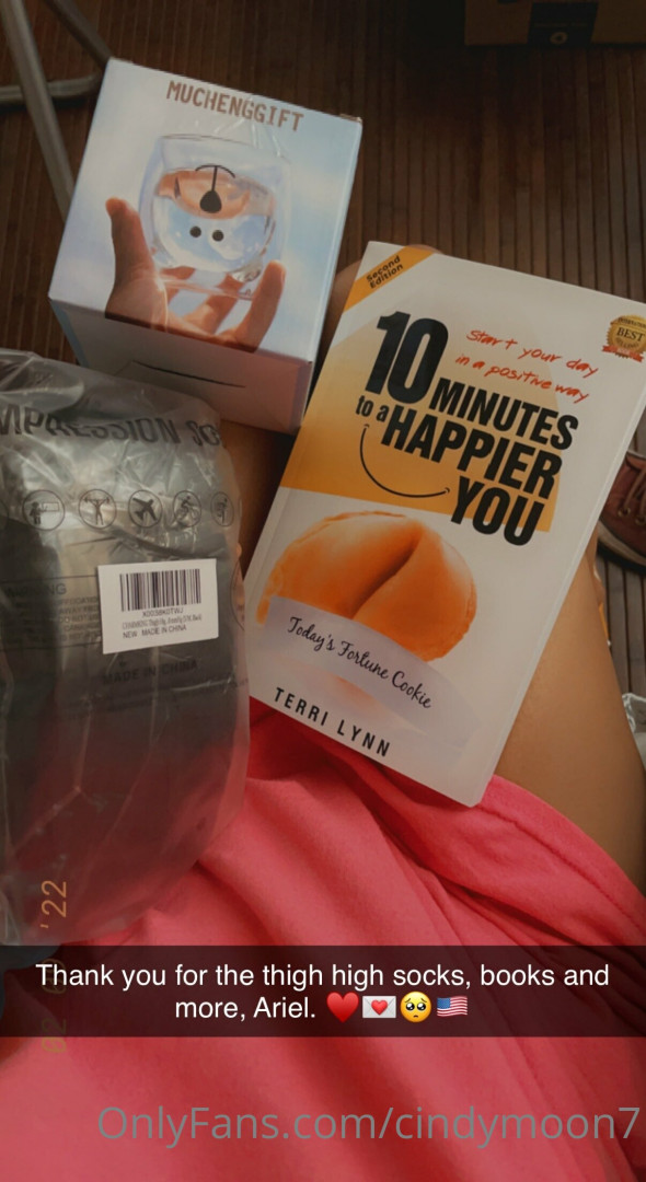 Photo by cindymoon7 published on January 12,2024 03:26:15 - BestThots