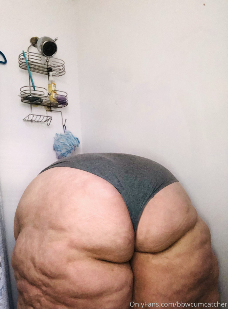 Photo by bbwcreamcatcher published on July 19,2023 13:00:40 - BestThots