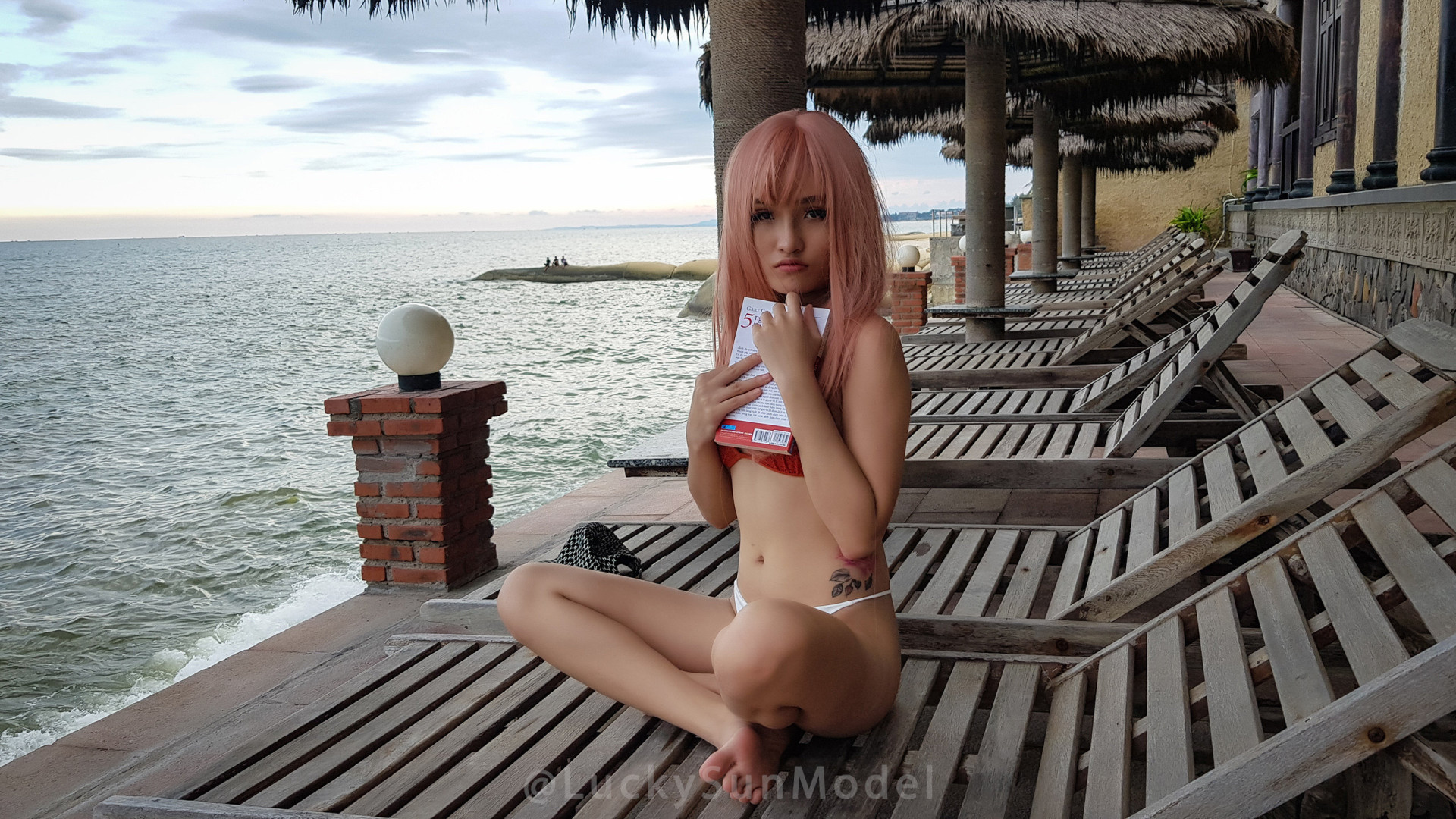 Photo by luckysunmodel published on October 13,2023 07:58:47 - BestThots