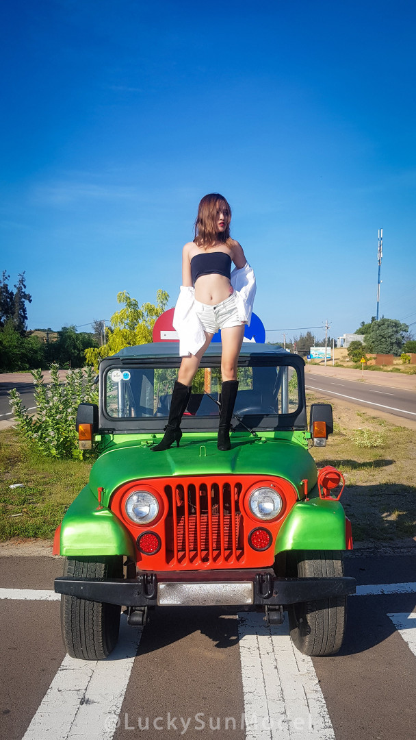 Photo by luckysunmodel published on October 13,2023 09:25:06 - BestThots