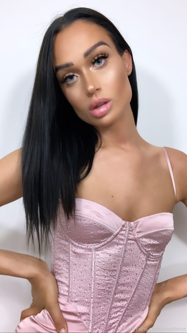 Photo by xoxolexie published on May 12,2023 19:31:23 - BestThots