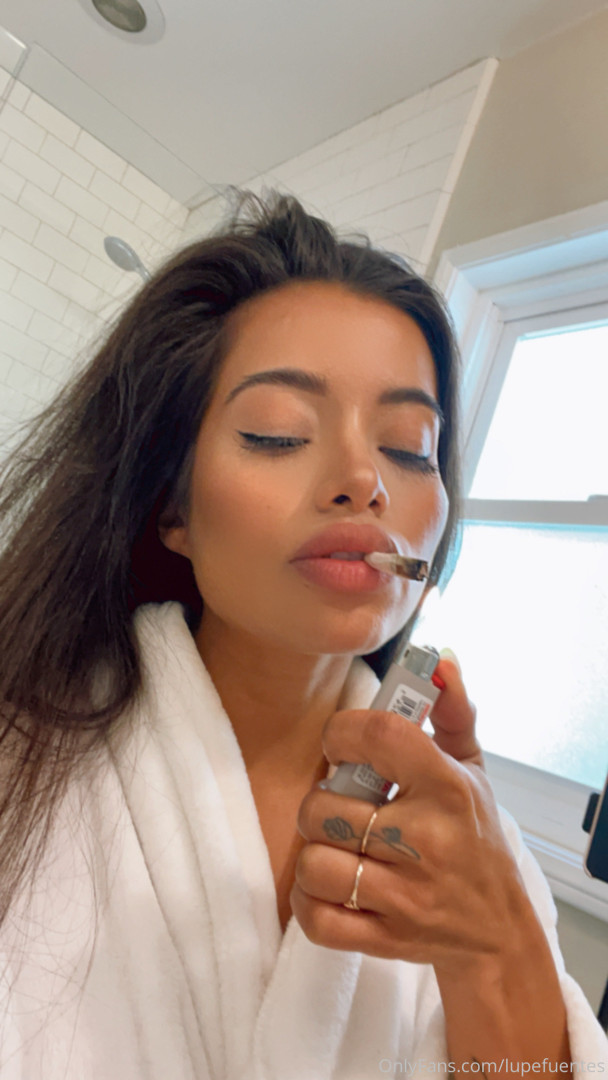 Photo by lupefuentes published on October 16,2023 16:58:22 - BestThots