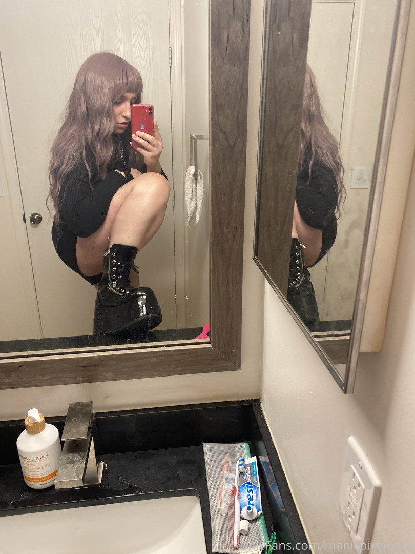 Photo by roxannerom published on October 16,2023 09:51:17 - BestThots