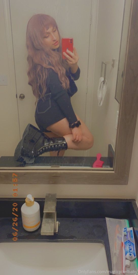 Photo by roxannerom published on October 16,2023 10:52:15 - BestThots