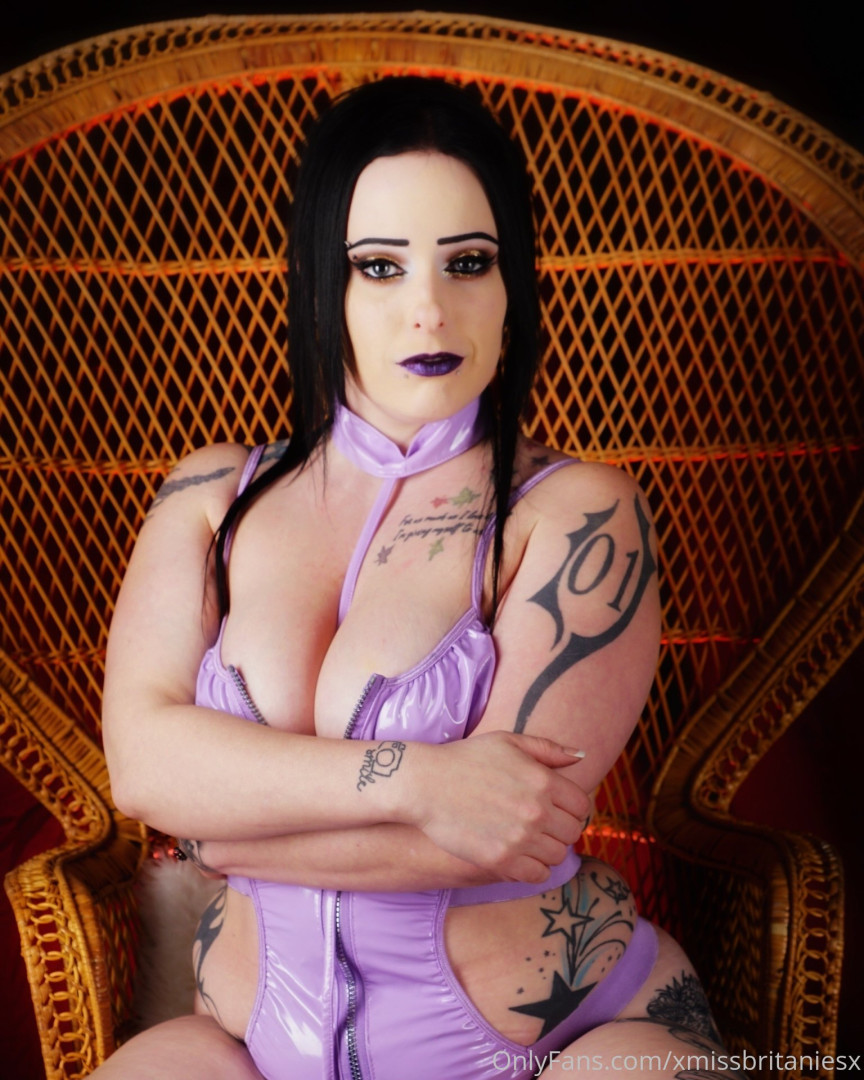 Photo by xmissbritaniesx published on October 16,2023 01:28:07 - BestThots