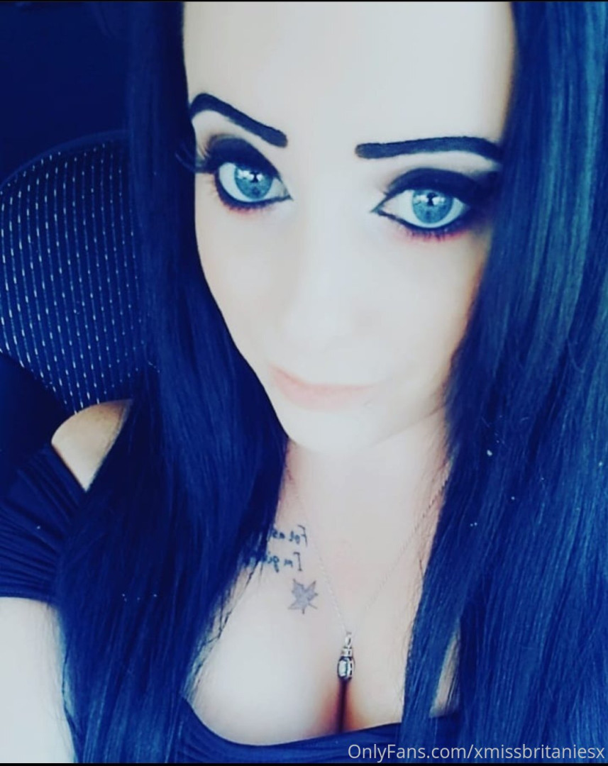 Photo by xmissbritaniesx published on October 16,2023 03:20:12 - BestThots