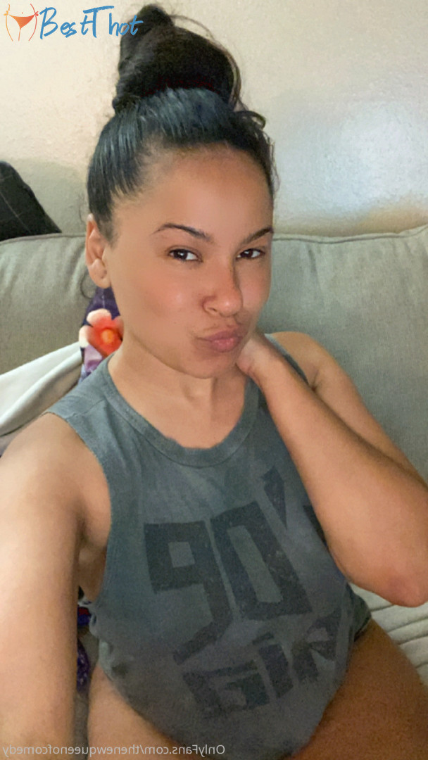Photo by thenewqueenofcomedy published on December 30,2024 00:17:43 - BestThots