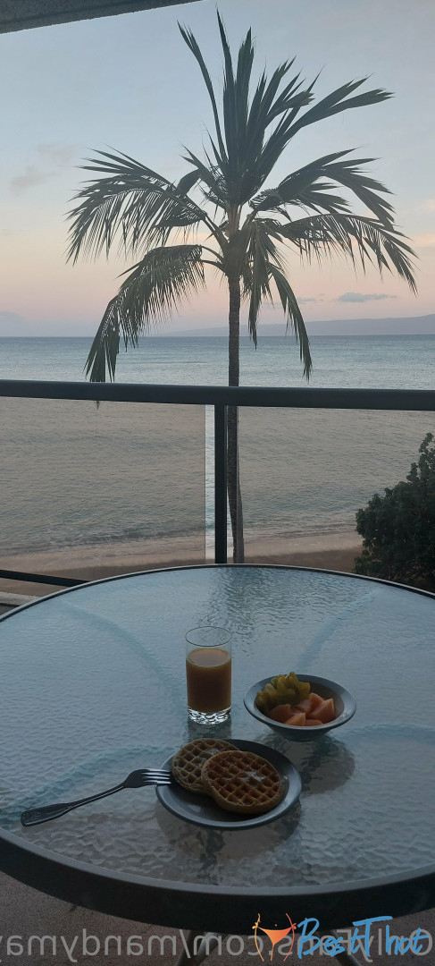 Photo by mandymayak05 published on December 15,2024 21:06:18 - BestThots