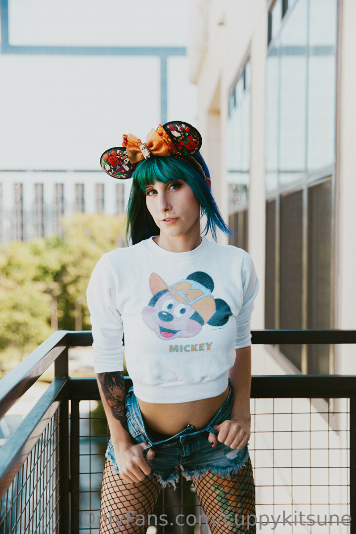 Photo by cuppykitsune published on October 14,2023 09:43:17 - BestThots