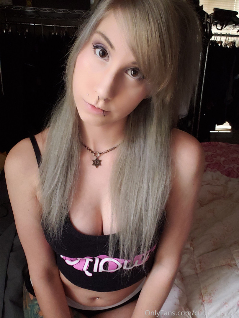 Photo by cuppykitsune published on October 14,2023 13:37:49 - BestThots