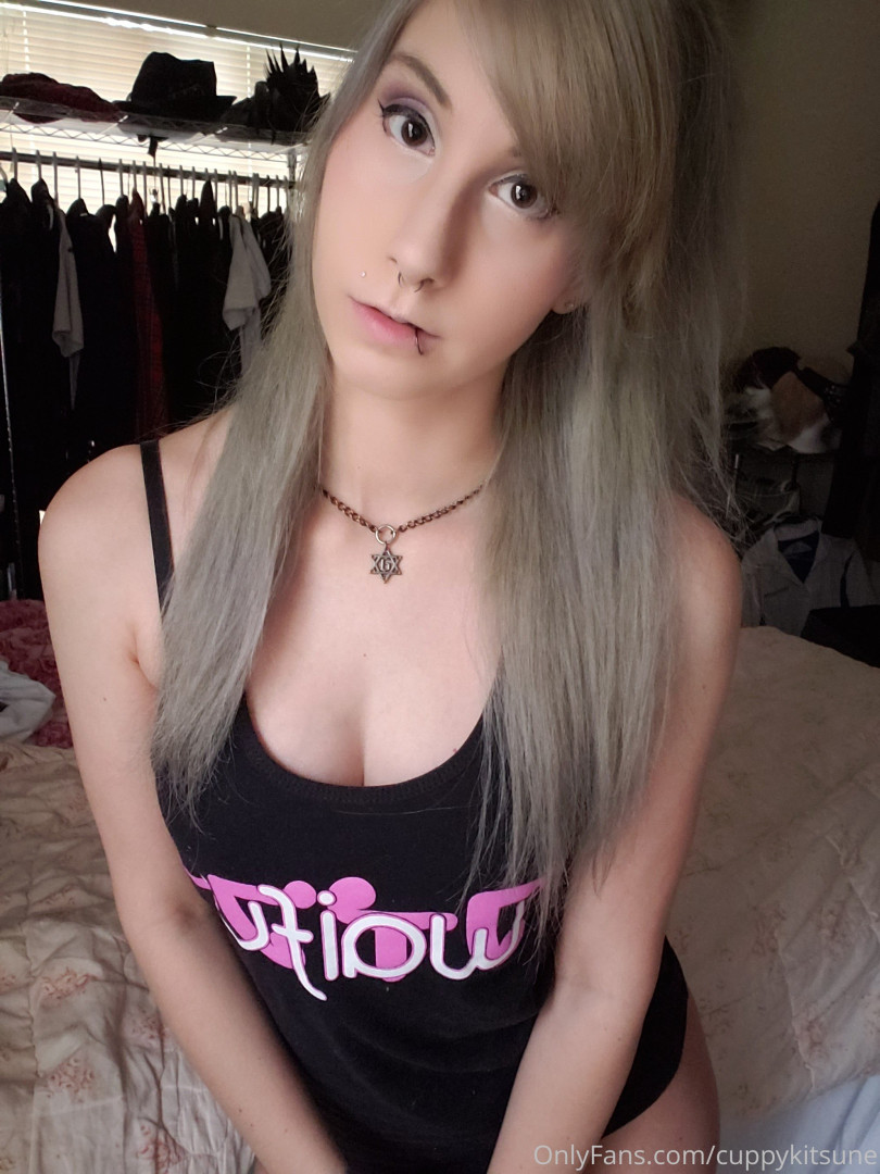 Photo by cuppykitsune published on October 14,2023 13:55:52 - BestThots