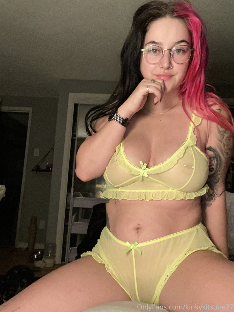 Photo by kinkykitsune27 published on October 11,2023 05:45:44 - BestThots